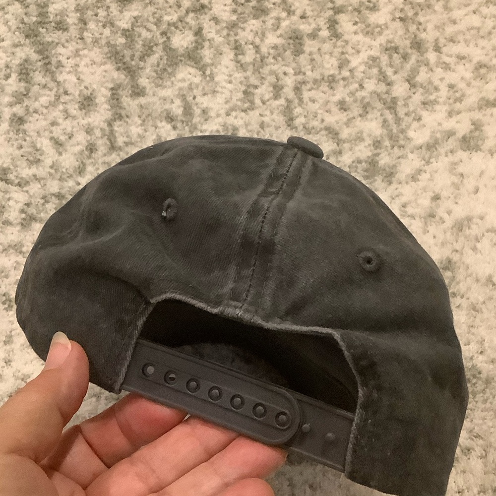 Black Stonewashed Distressed  'Living the Dream' Baseball Cap NWT Cotton - Picture 7 of 16